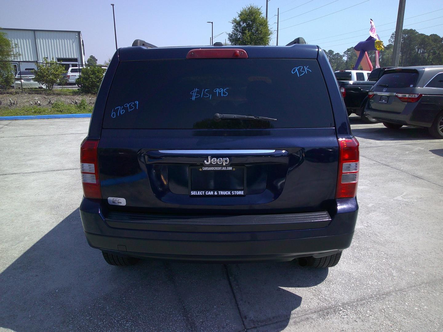 2016 BLUE JEEP PATRIOT SPORT (1C4NJPBB3GD) , located at 10405 Abercorn Street, Savannah, GA, 31419, (912) 921-8965, 31.988262, -81.131760 - Photo#3